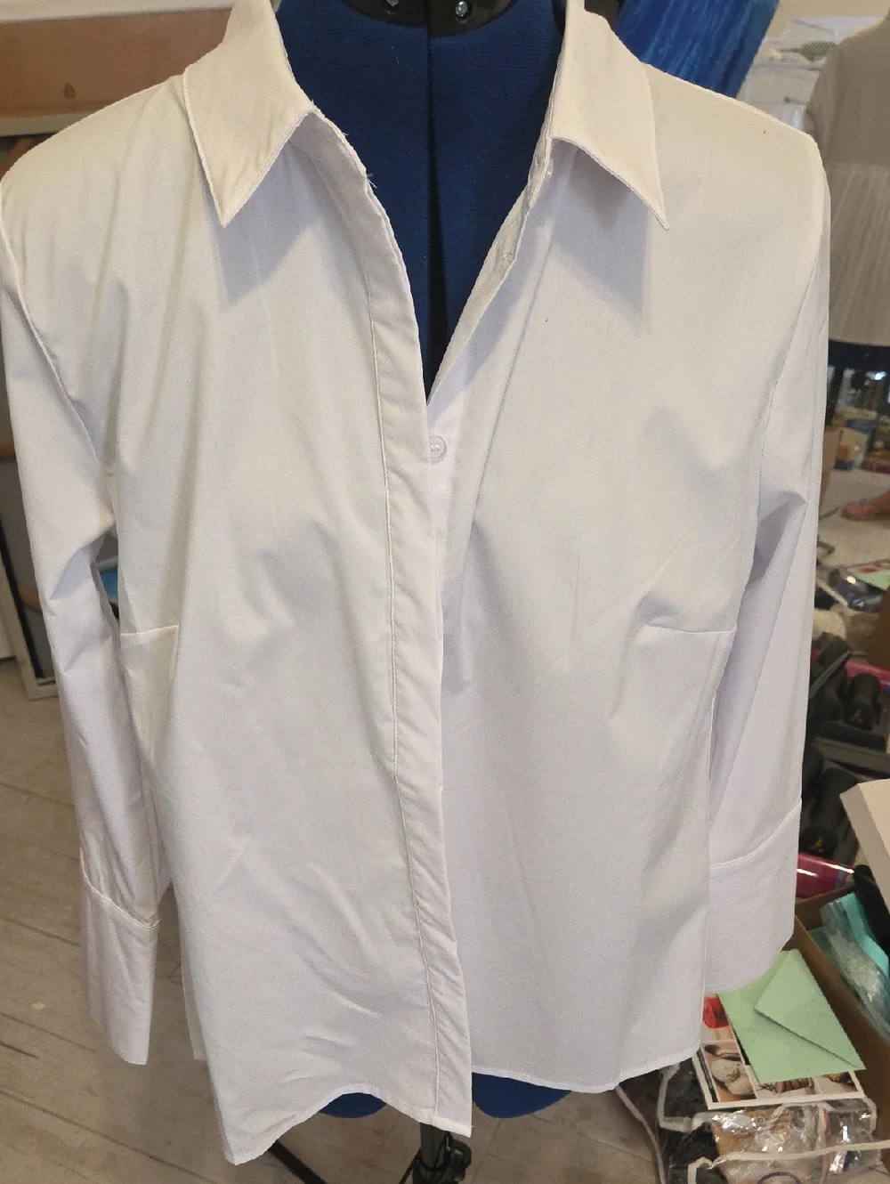 Classic White Ladied Dress Shirt - Timeless Collared Button-Up - Picture 3 of 4